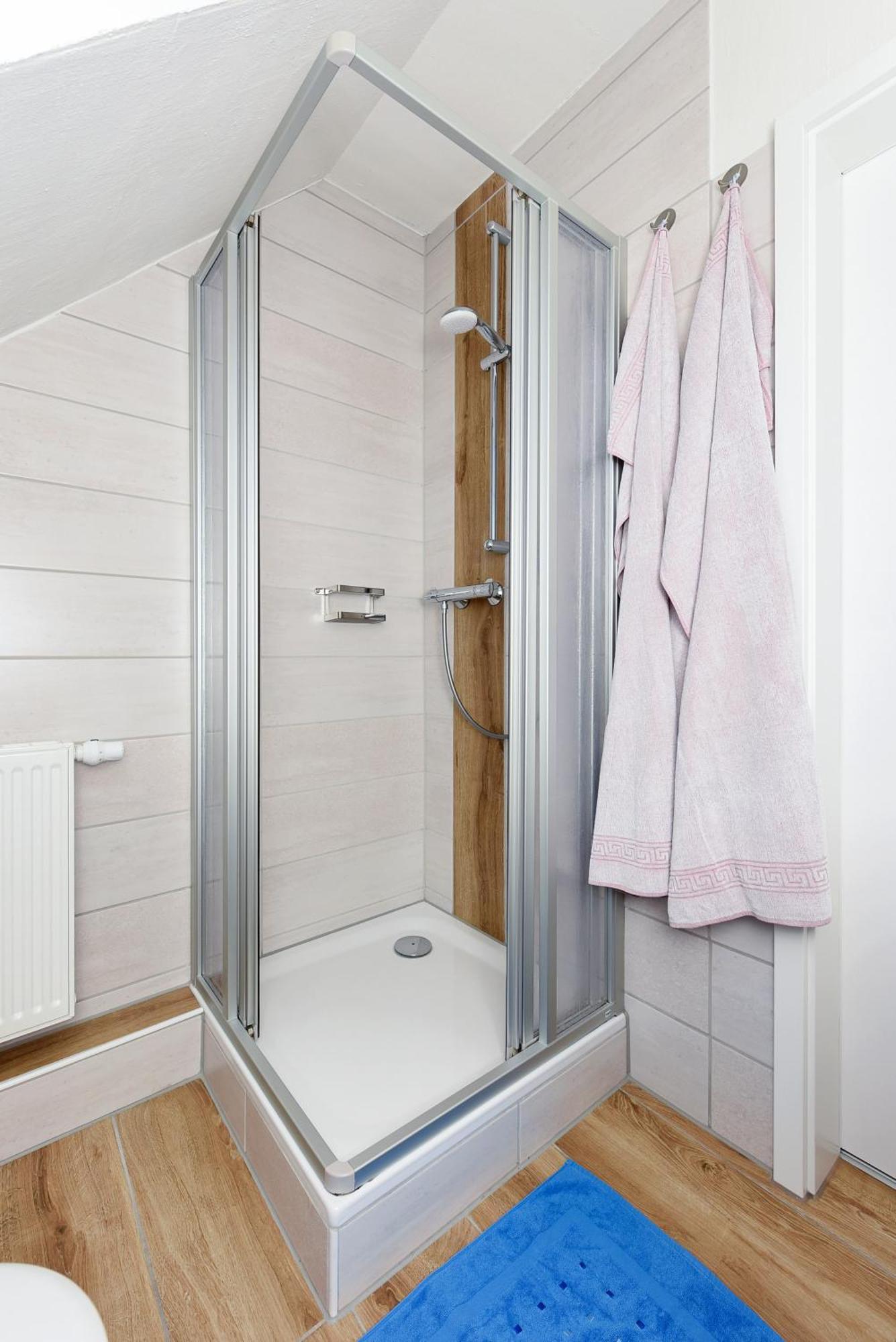 Apartment Meeresrauschen Im Gaestehaus Kock Neuharlingersiel Luaran gambar